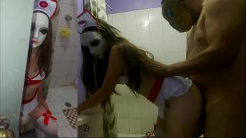 My friend's fath -er ab u - se me in the bathroom in the middle of Halloween night, real, homemade 18 years old! Halloween night turns into a night of terror! drank